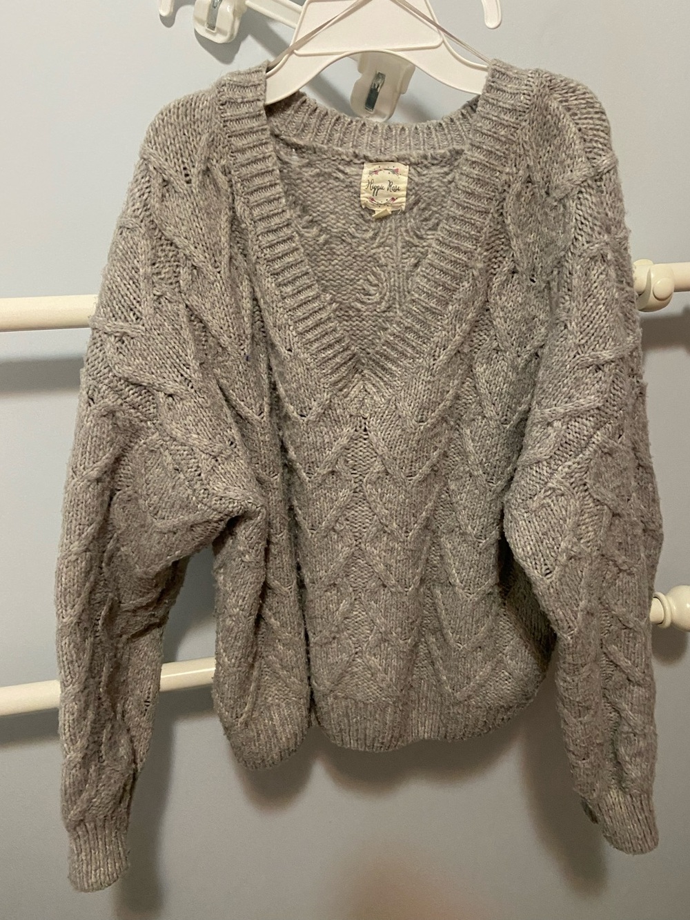 Hippie Rose Juniors Light Gray Cable Knit V-Neck Pullover